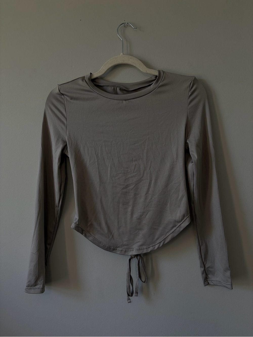 Women’s Long Sleeve Drawstring Hem Workout Top - Taupe